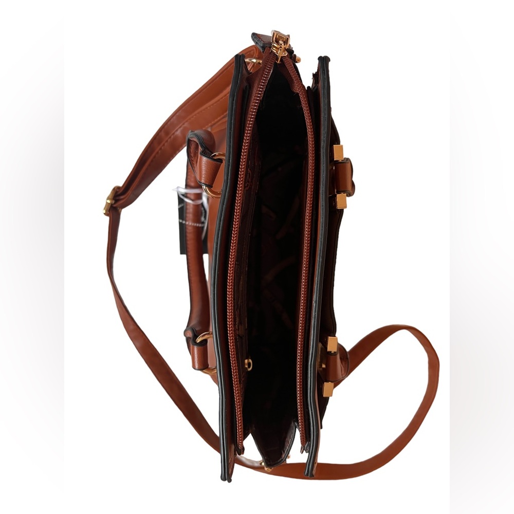 NWT La Terre Vegan Women’s Crossbody Bag. Color Brown With Gold Tone - Picture 9 of 11